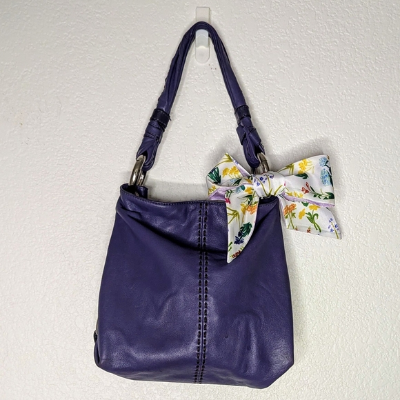 B. Makowsky Purple Leather With Silver Hardware‎ Shoulder Bag - Picture 16 of 16